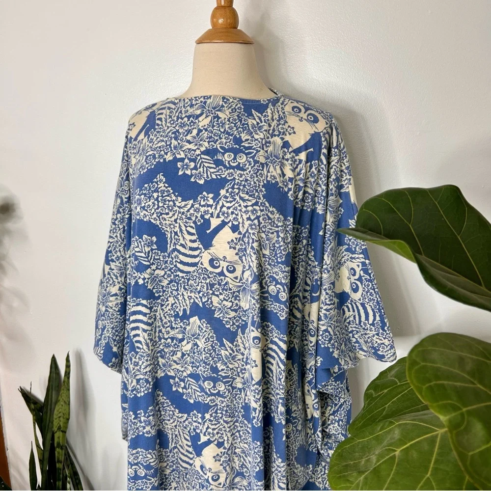 Vintage Liberty House of Hawaii lemur print caftan - Picture 2 of 6
